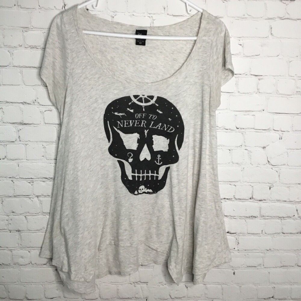 VTG‎ Disney Womens Off To Never Land Scull Print Short Sleeve T-Shirt Size MD